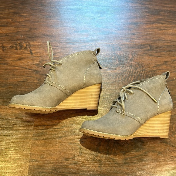 Women’s So Ankle Booties Sz 7 - Picture 3 of 8